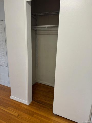 84-10 153rd Avenue 4H, Howard Beach, NY 11414