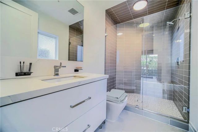 3964 Sumac Drive, Sherman Oaks, CA 91403
