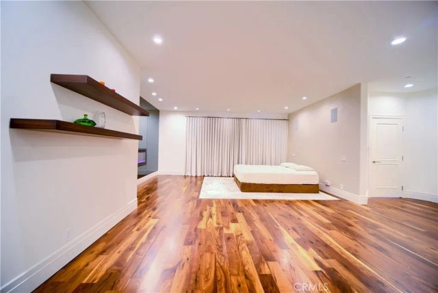 3964 Sumac Drive, Sherman Oaks, CA 91403