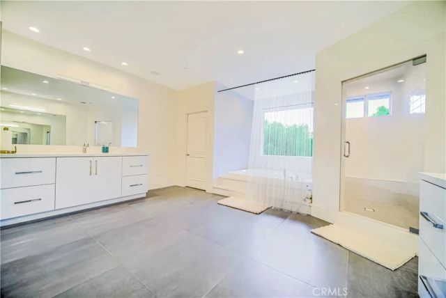 3964 Sumac Drive, Sherman Oaks, CA 91403