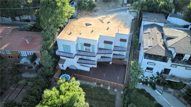 3964 Sumac Drive, Sherman Oaks, CA 91403