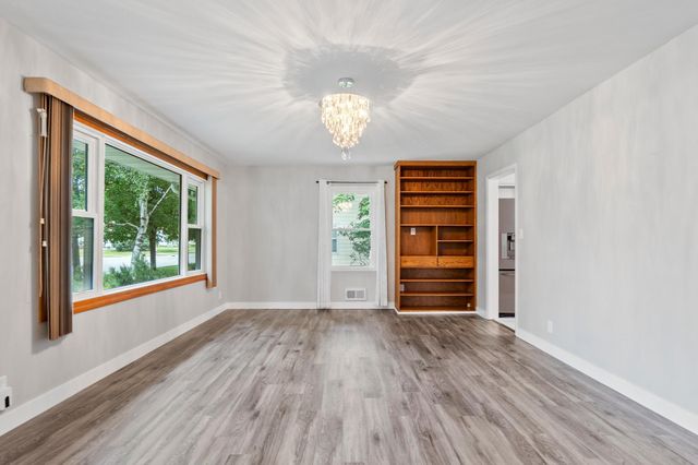 1407 Elm Street, Alexandria, MN 56308