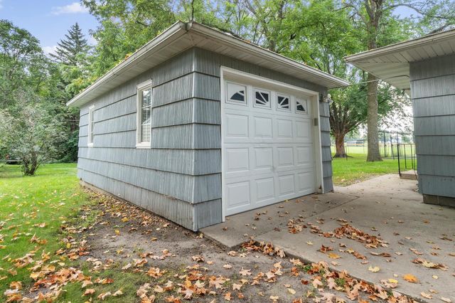 1407 Elm Street, Alexandria, MN 56308