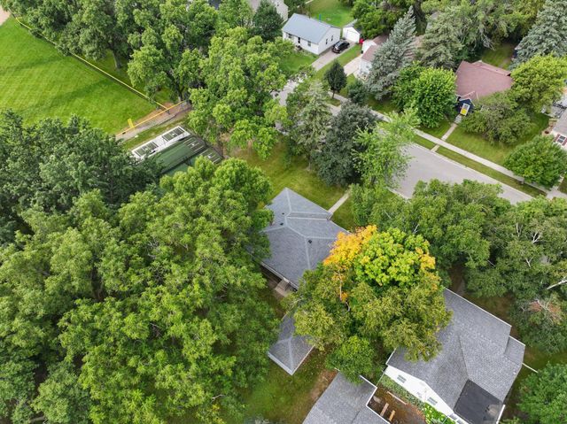 1407 Elm Street, Alexandria, MN 56308