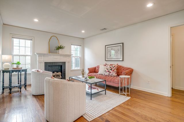 4029 El Campo Avenue, Fort Worth, TX 76107