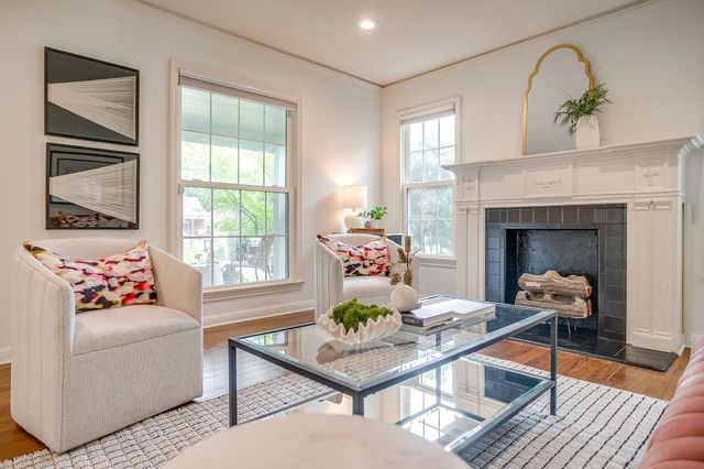 4029 El Campo Avenue, Fort Worth, TX 76107