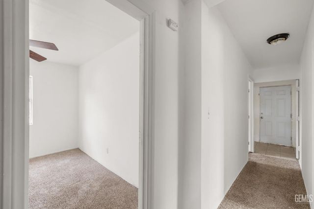 10001 Waco Avenue, Lamont, CA 93241