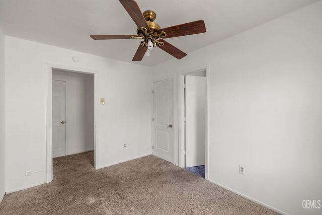 10001 Waco Avenue, Lamont, CA 93241