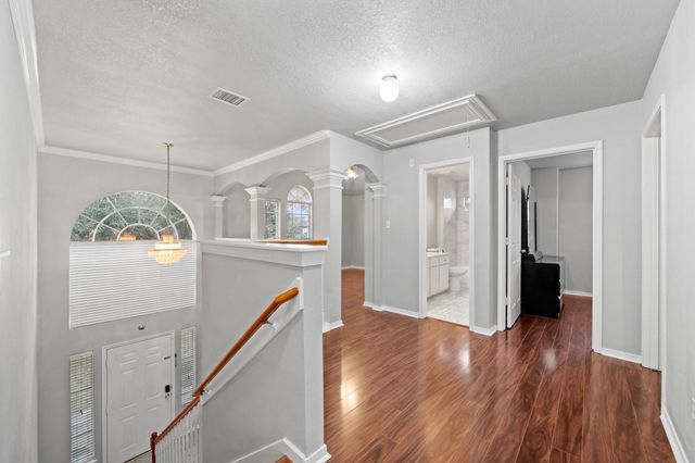 3321 Sapling Oak Drive, Houston, TX 77082