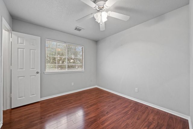 3321 Sapling Oak Drive, Houston, TX 77082