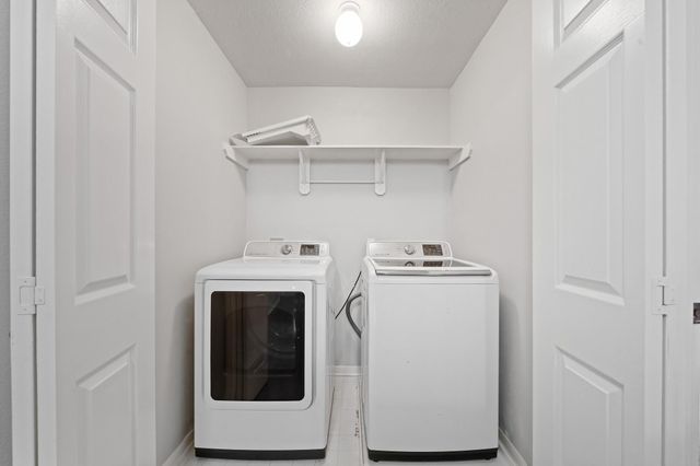 3321 Sapling Oak Drive, Houston, TX 77082