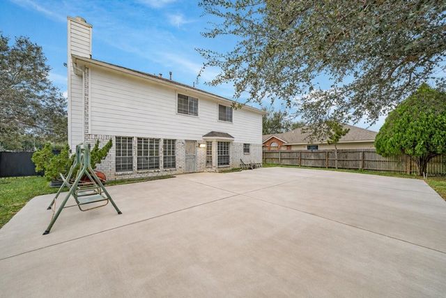 3321 Sapling Oak Drive, Houston, TX 77082