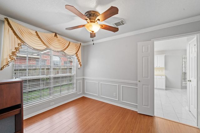 3321 Sapling Oak Drive, Houston, TX 77082