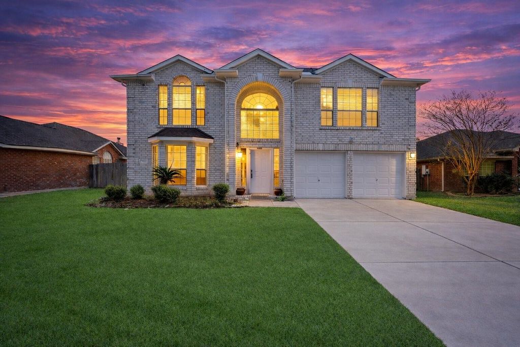 3321 Sapling Oak Drive, Houston, TX 77082