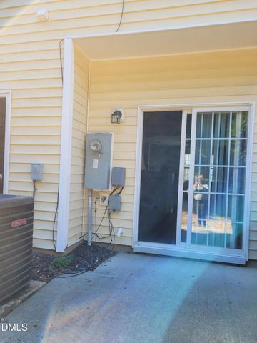1505 Oxleymare Drive, Raleigh, NC 27610