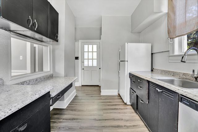 1027 Mulberry RD, Martinsville, VA 24112