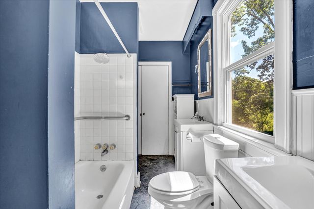 1027 Mulberry RD, Martinsville, VA 24112