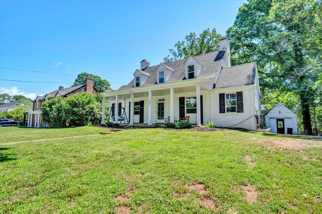 1027 Mulberry RD, Martinsville, VA 24112