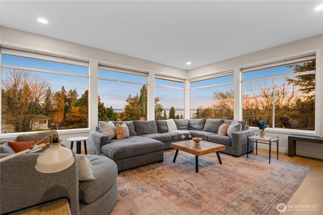 19209 olympic view Drive, Edmonds, WA 98020