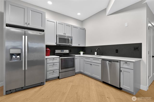 19209 olympic view Drive, Edmonds, WA 98020