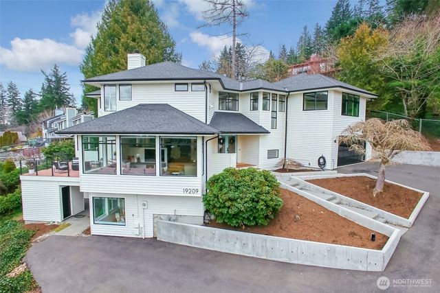 19209 olympic view Drive, Edmonds, WA 98020