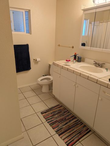 1621&1625 Ferry Street, Anderson, CA 96007