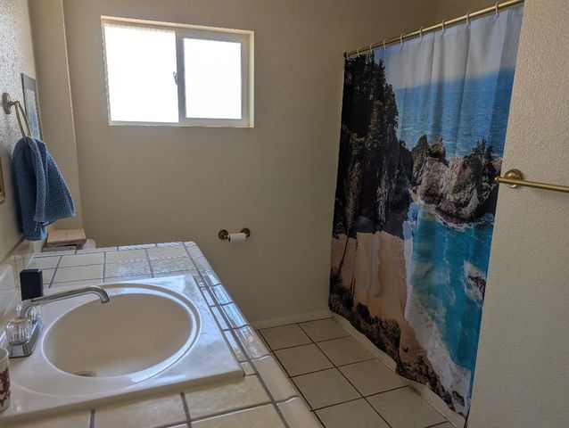 1621&1625 Ferry Street, Anderson, CA 96007