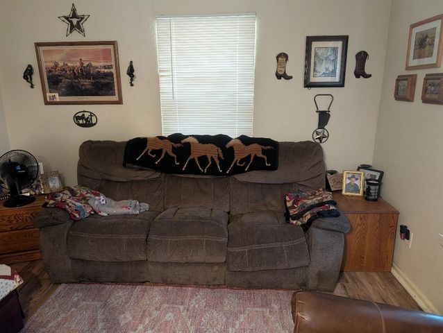 1621&1625 Ferry Street, Anderson, CA 96007
