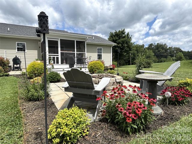 2899 Icard Ridge Road, Granite Falls, NC 28630