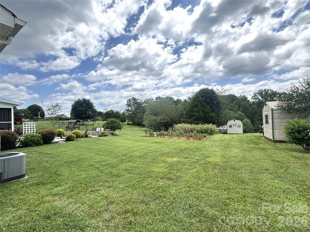 2899 Icard Ridge Road, Granite Falls, NC 28630