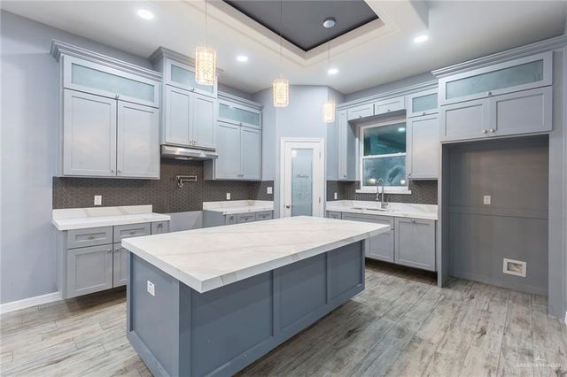 1406 Tee Box Drive, Weslaco, TX 78596