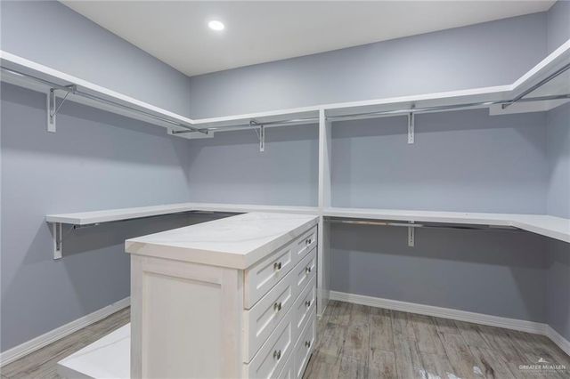 1406 Tee Box Drive, Weslaco, TX 78596