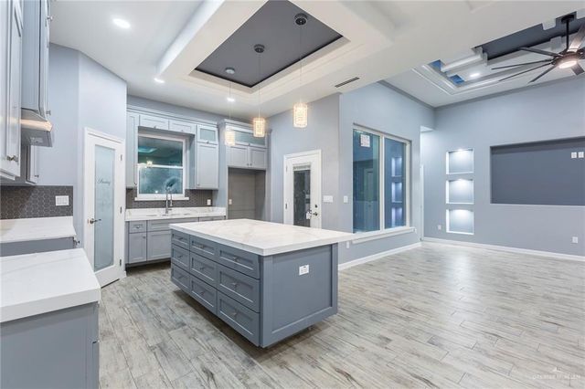 1406 Tee Box Drive, Weslaco, TX 78596