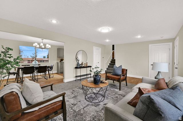 1009 N 250 W, Sunset, UT 84015