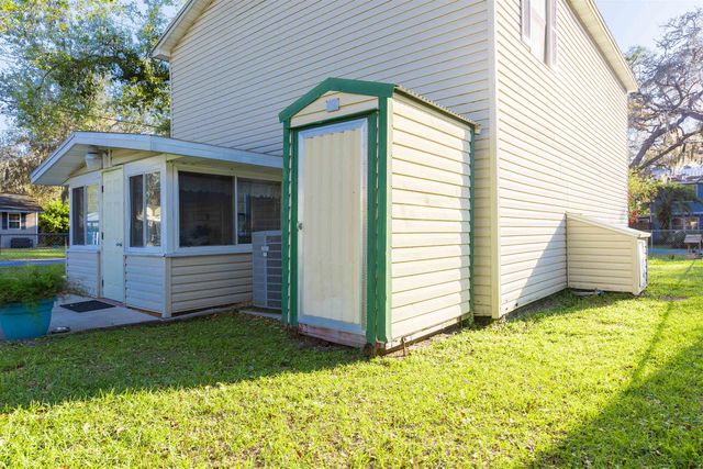 4240 New Hampshire Road, Elkton, FL 32033