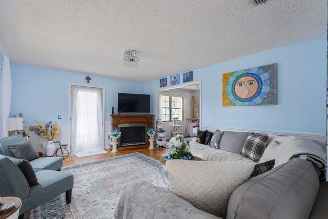 4240 New Hampshire Road, Elkton, FL 32033