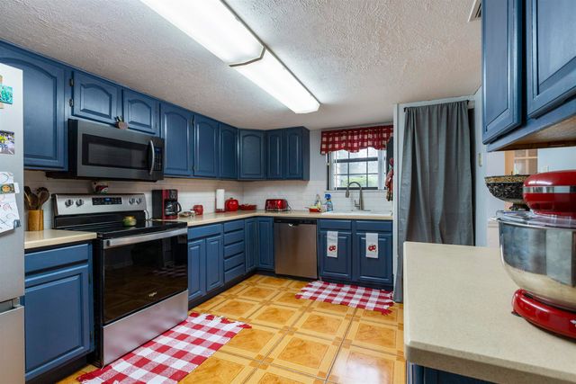 4240 New Hampshire Road, Elkton, FL 32033