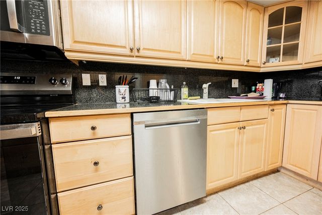 687 Marina Drive 39, Boulder City, NV 89005