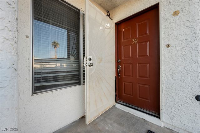 687 Marina Drive 39, Boulder City, NV 89005