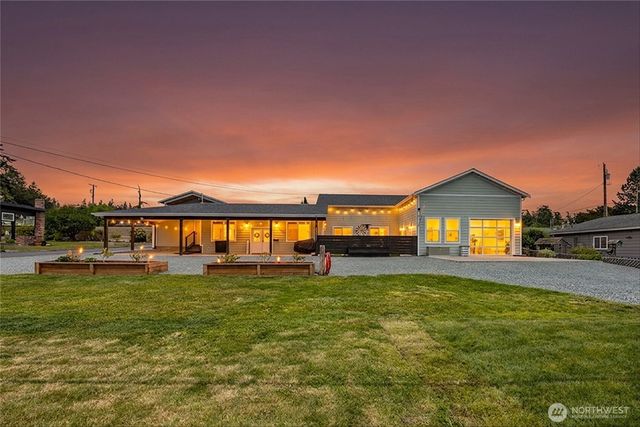 11043 Bayview Edison Road, Mount Vernon, WA 98273