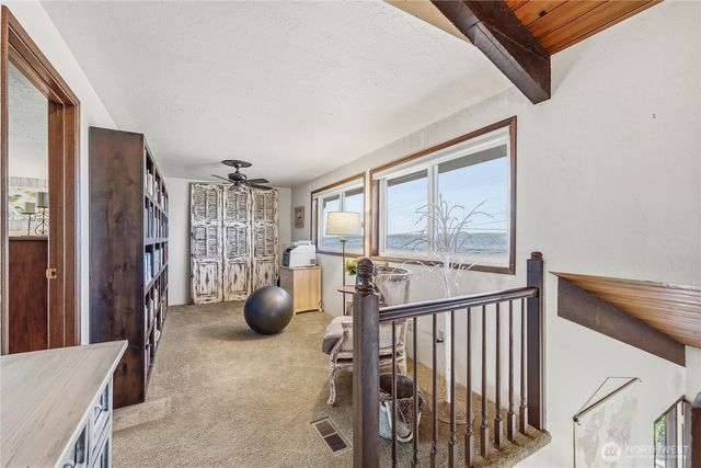 11043 Bayview Edison Road, Mount Vernon, WA 98273