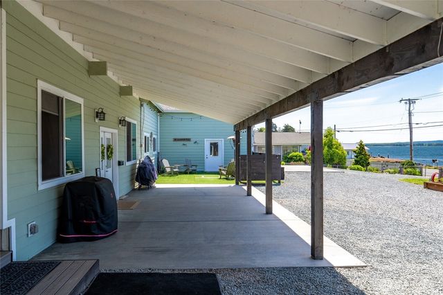 11043 Bayview Edison Road, Mount Vernon, WA 98273