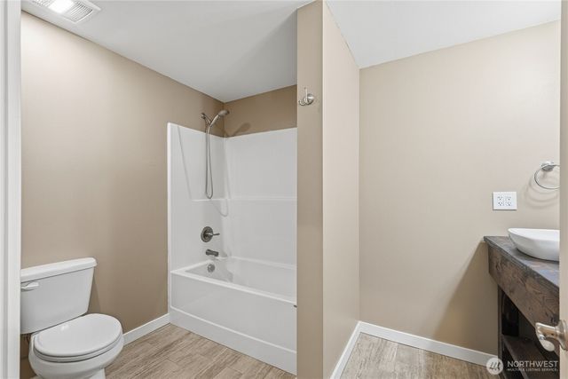 11043 Bayview Edison Road, Mount Vernon, WA 98273
