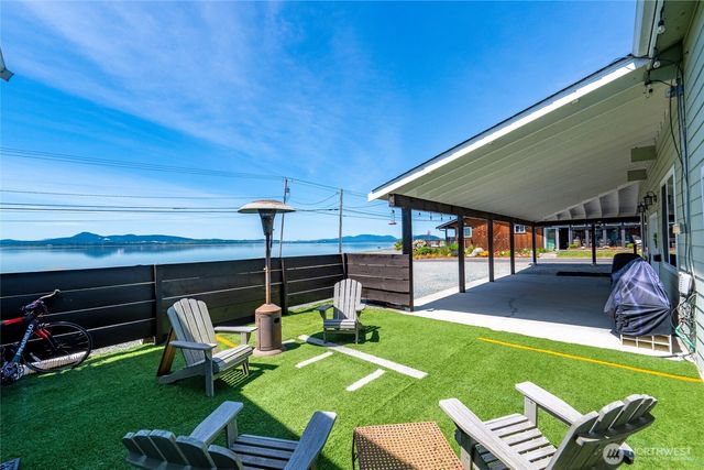 11043 Bayview Edison Road, Mount Vernon, WA 98273