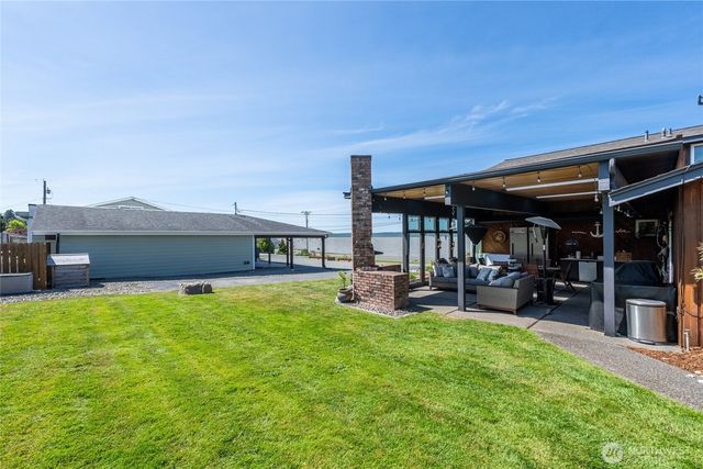 11043 Bayview Edison Road, Mount Vernon, WA 98273