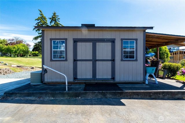 11043 Bayview Edison Road, Mount Vernon, WA 98273