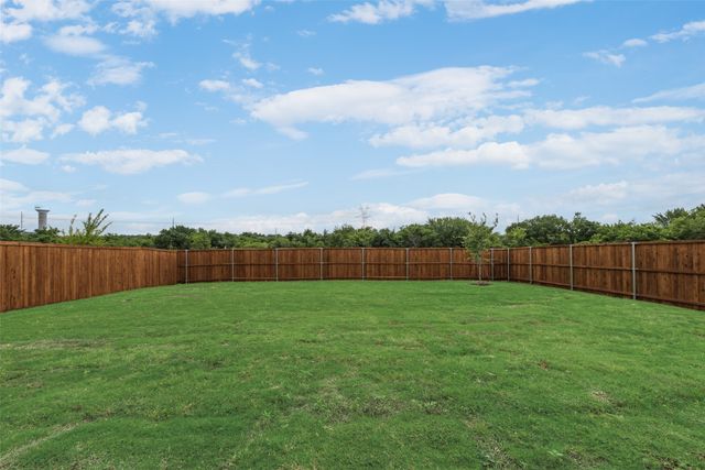 540 Marcus Lane, Crowley, TX 76036