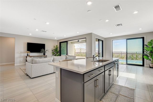 6442 Corsari Ridge Street, Las Vegas, NV 89166