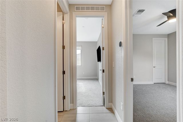 6442 Corsari Ridge Street, Las Vegas, NV 89166