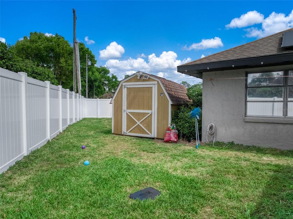 Image 33 of property listing at 4201 WESTMINSTER ROAD, Sebring, FL 33875